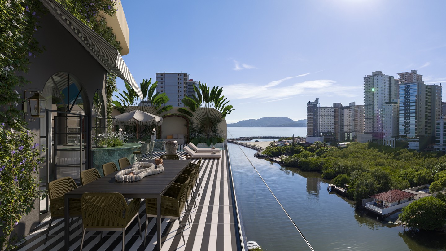 Charles II Yacht Royal Home by Okean — Piscina