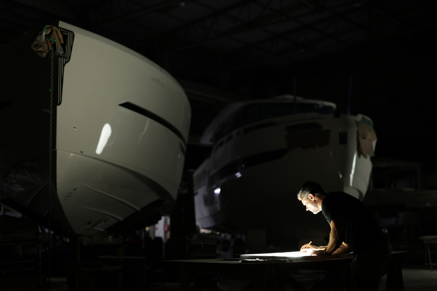 Charles II Yacht Royal Home by Okean — Bastidores da produção — 03